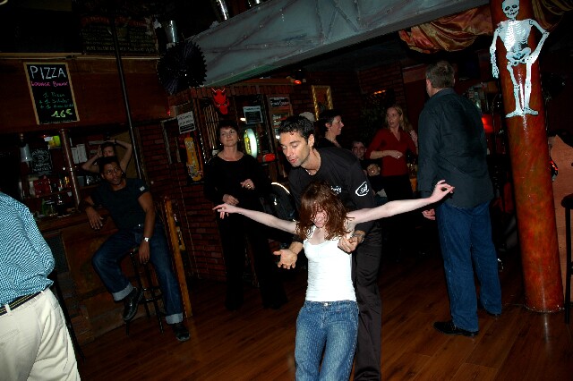min 2005 11 06 sharkys 079